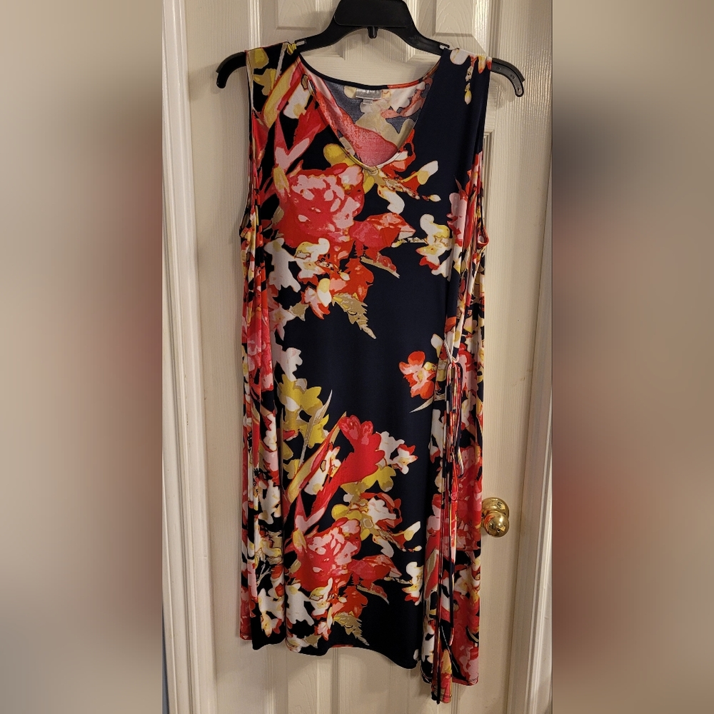 Avenue floral dress, size 22/24